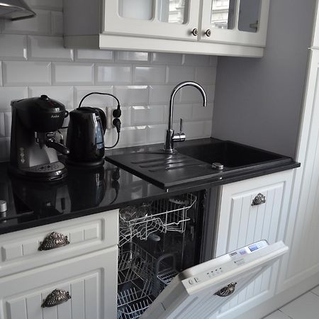 Apartament Orchidea Centrum Варшава Экстерьер фото